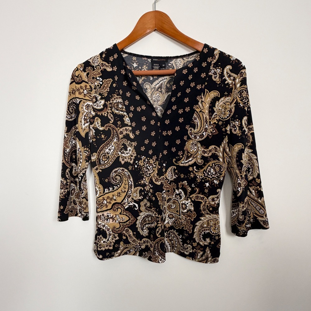 BCBGMAXAZRIA Paisley V Neck Top Womens M Black Tan 3/4 Sleeve Y2K-Inspired